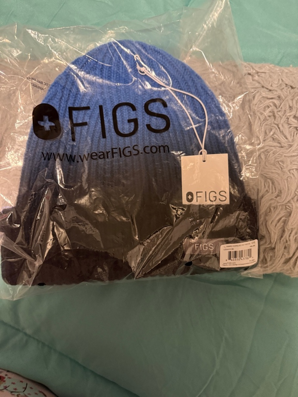 Figs Two-Tone Knit Beanie in Blue and Black